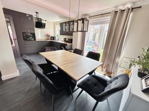 Kitchen/diner- click for photo gallery